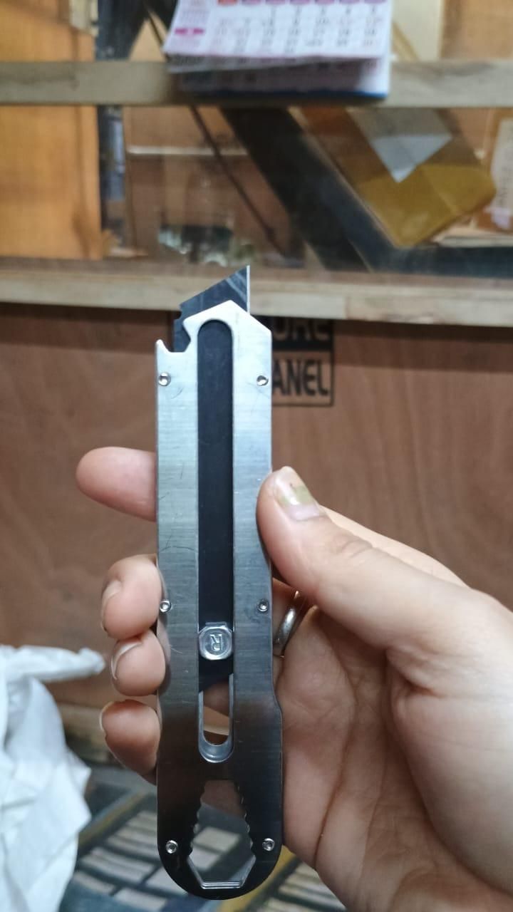 6 in 1 Versatile Tool Cutter